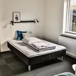 By The Sea B&B 히르츠할즈