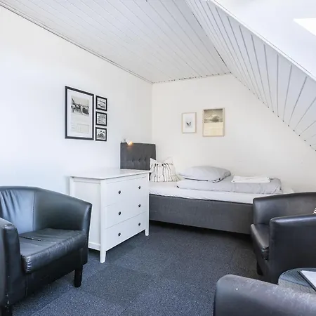 By The Sea Bed & Breakfast 3*