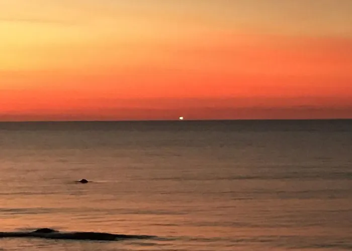 By The Sea Bed and breakfast 3*