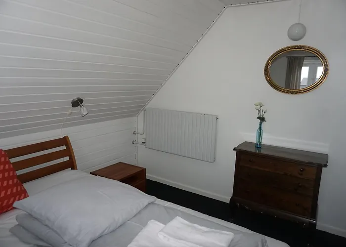 By The Sea Bed and breakfast 3*