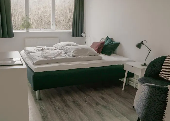 By The Sea Bed & Breakfast